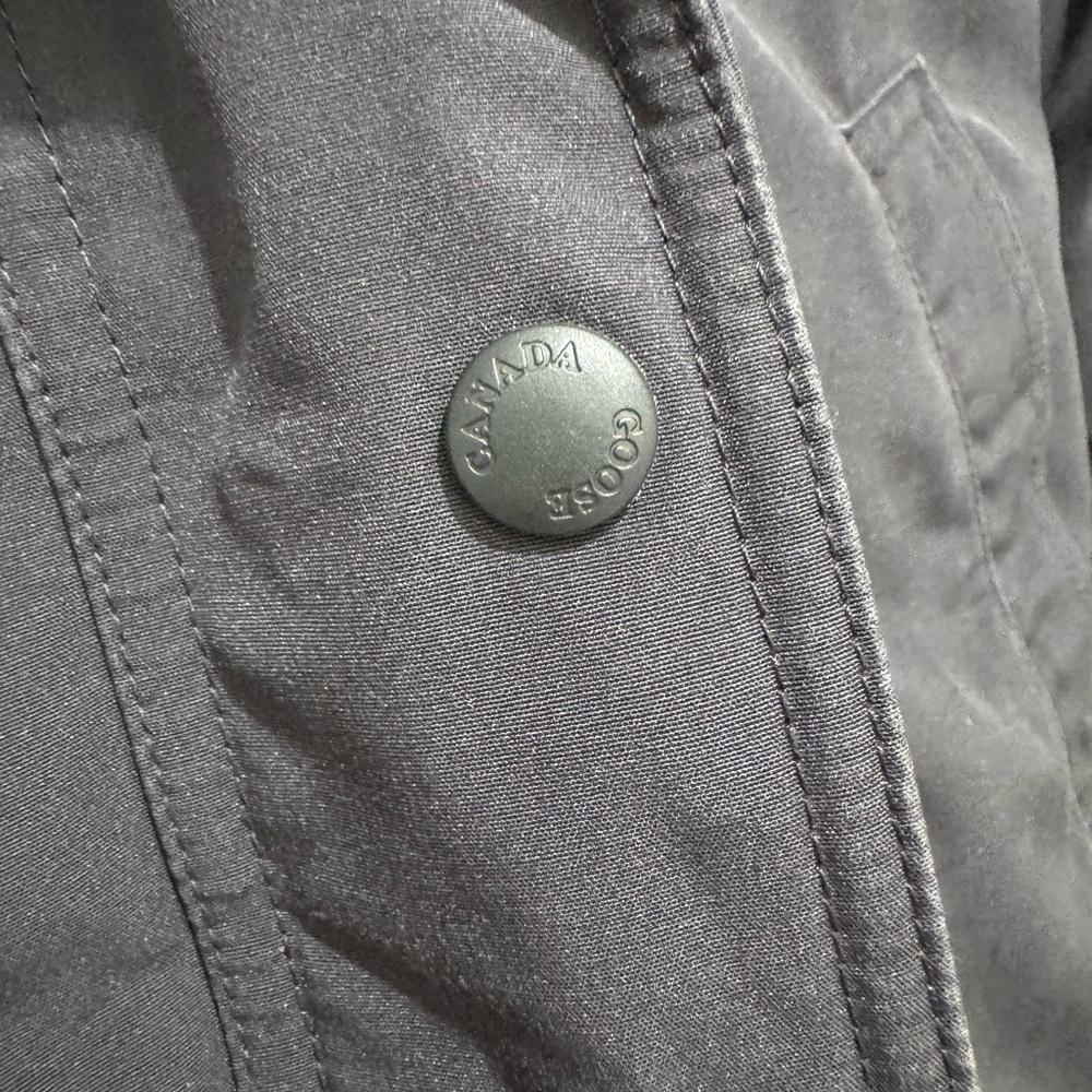 Canada Goose Trillium Parka - Picture 14 of 16